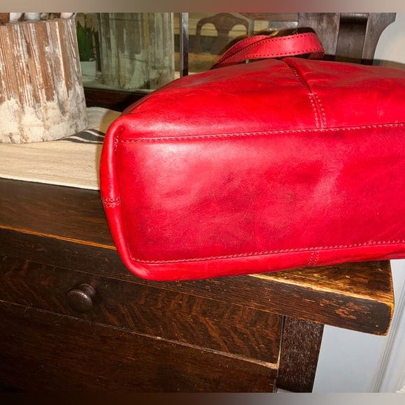 Frye Melissa Leather Simple Tote Shoulder Bag Red  MSRP $348 - Picture 8 of 14